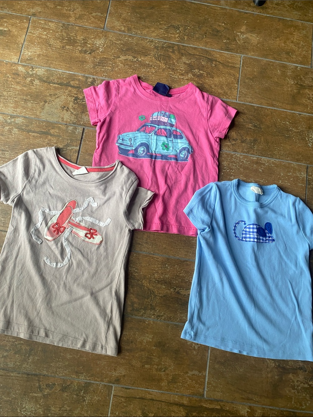 Boden Girls Mixed Color Tee Bundle in Gray, Light Blue, and Pink. Good condition
